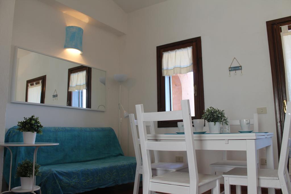 La Marmorata Vacation House Daire Santa Teresa Gallura Oda fotoğraf