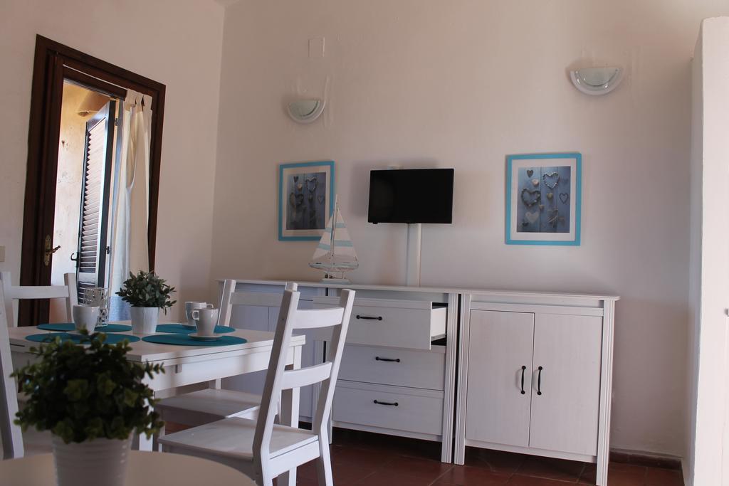 La Marmorata Vacation House Daire Santa Teresa Gallura Oda fotoğraf